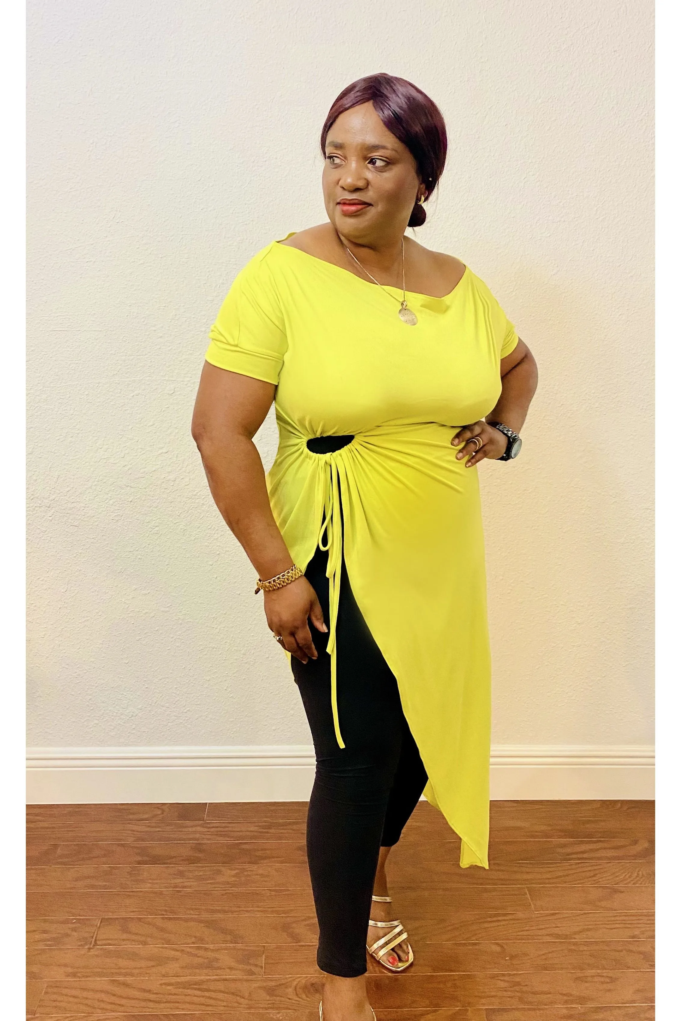 Keyhole Side Asymmetrical Hem Tunic Top